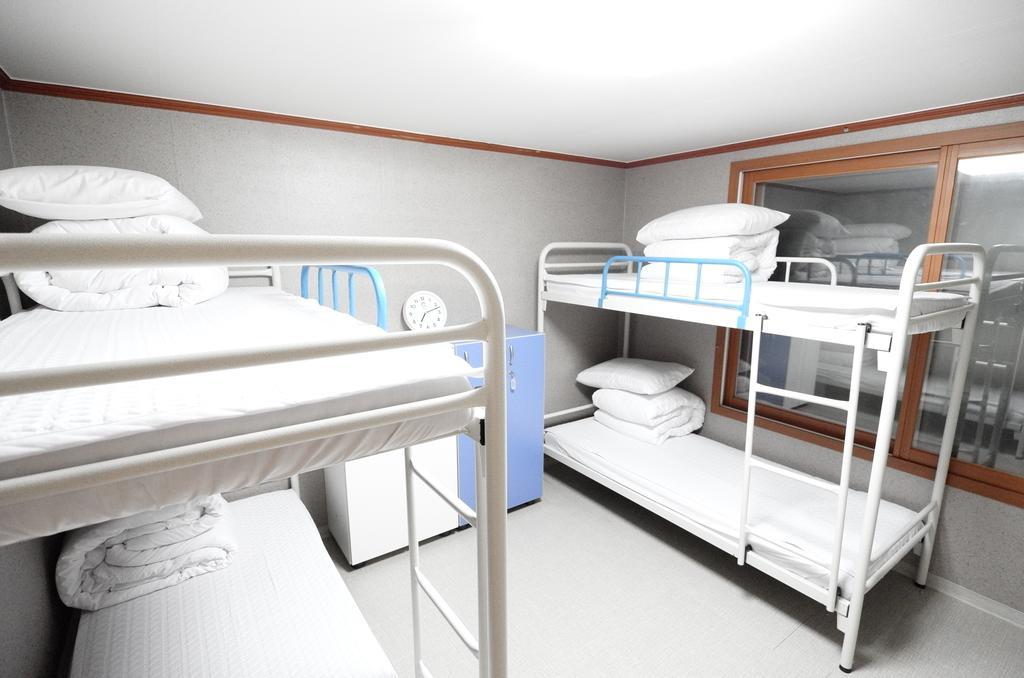 Lombard House Hostel Seoul Exterior photo