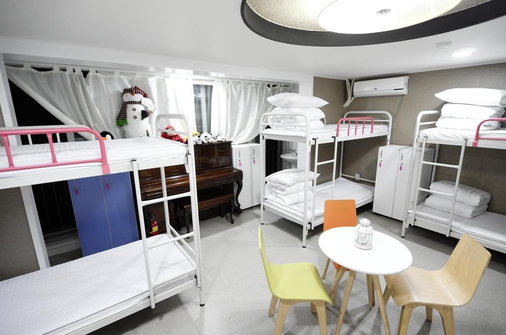 Lombard House Hostel Seoul Exterior photo
